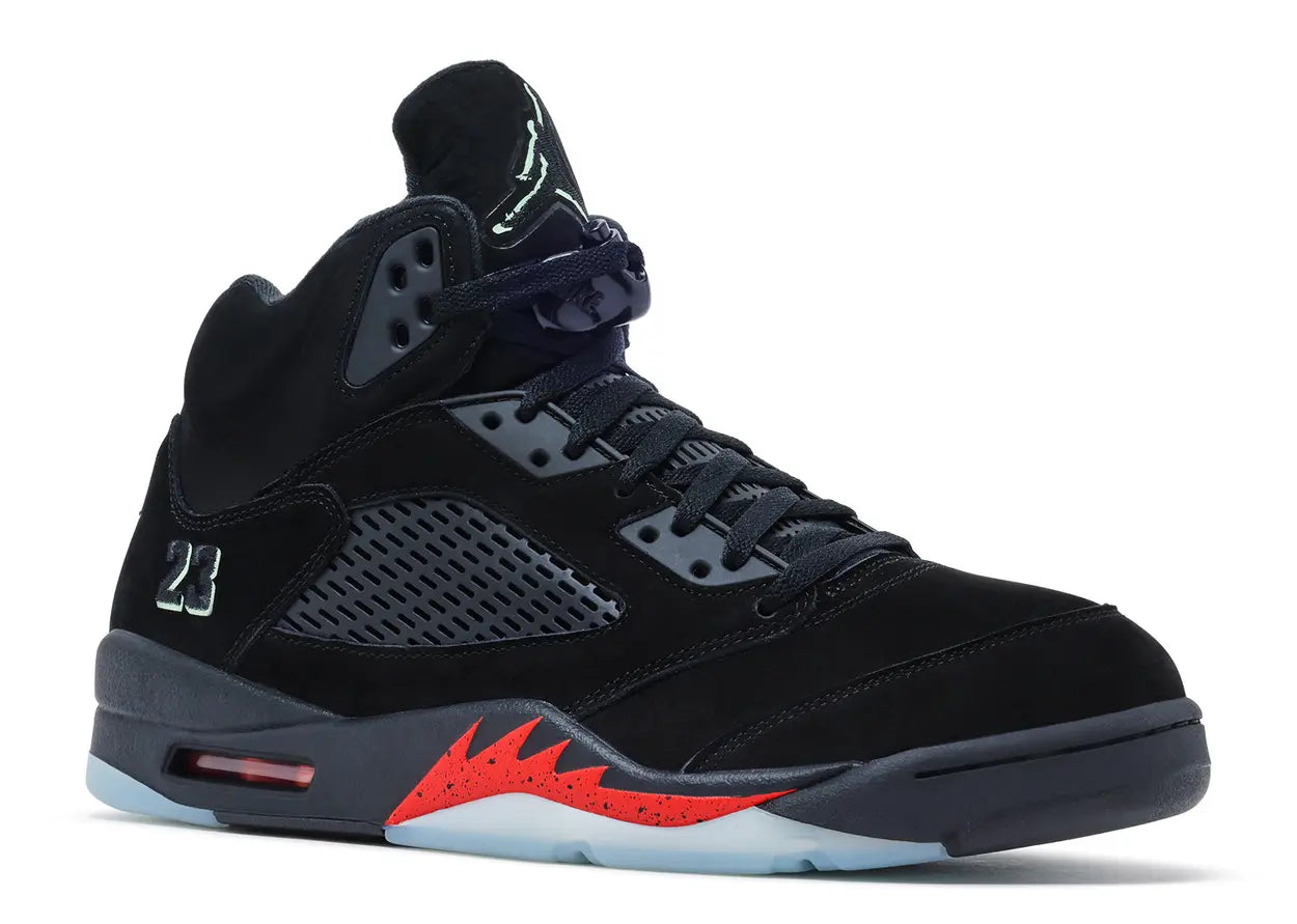 JORDAN 5 RETRO 'HALLOWEEN'