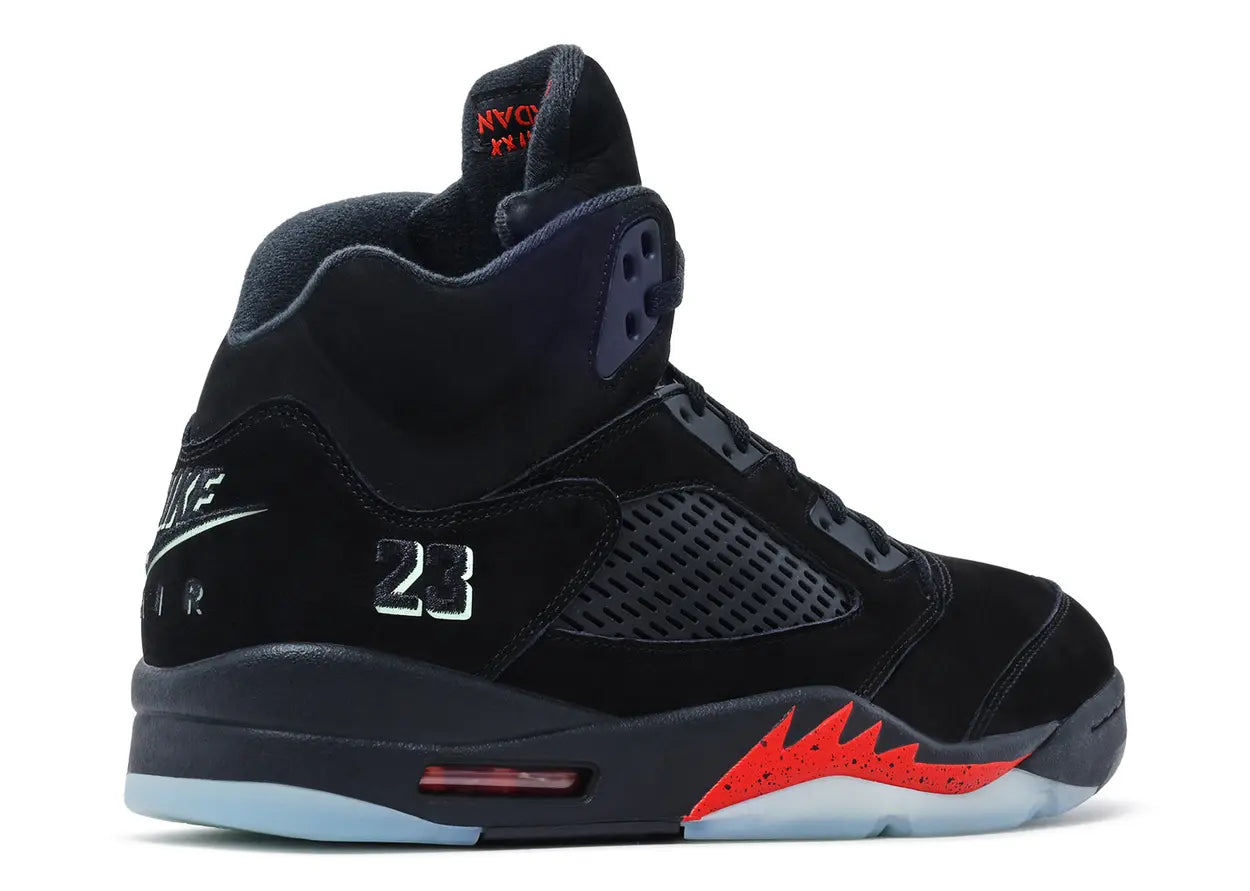 JORDAN 5 RETRO 'HALLOWEEN'