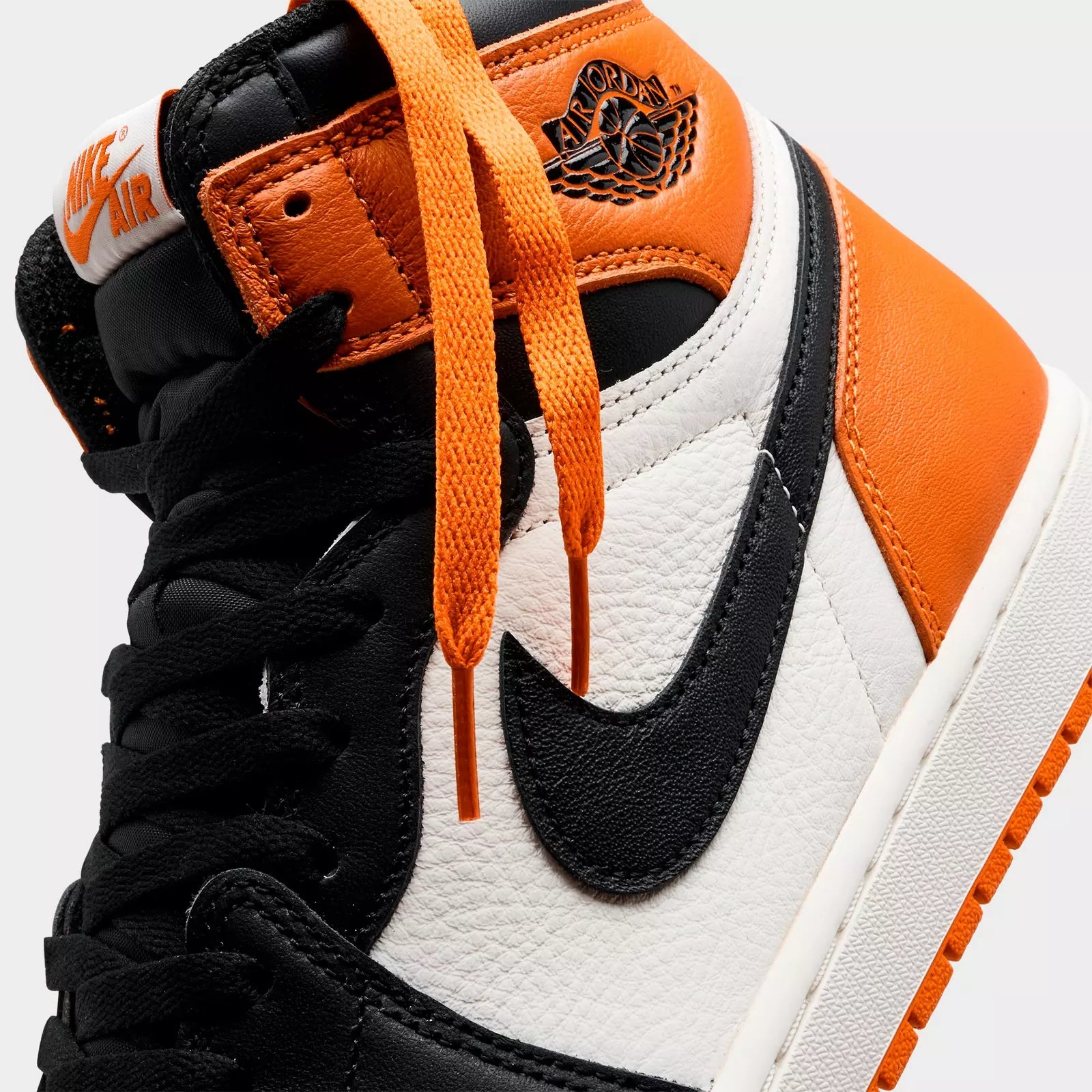 Men's Air Jordan Retro 1 High OG Casual Shoes